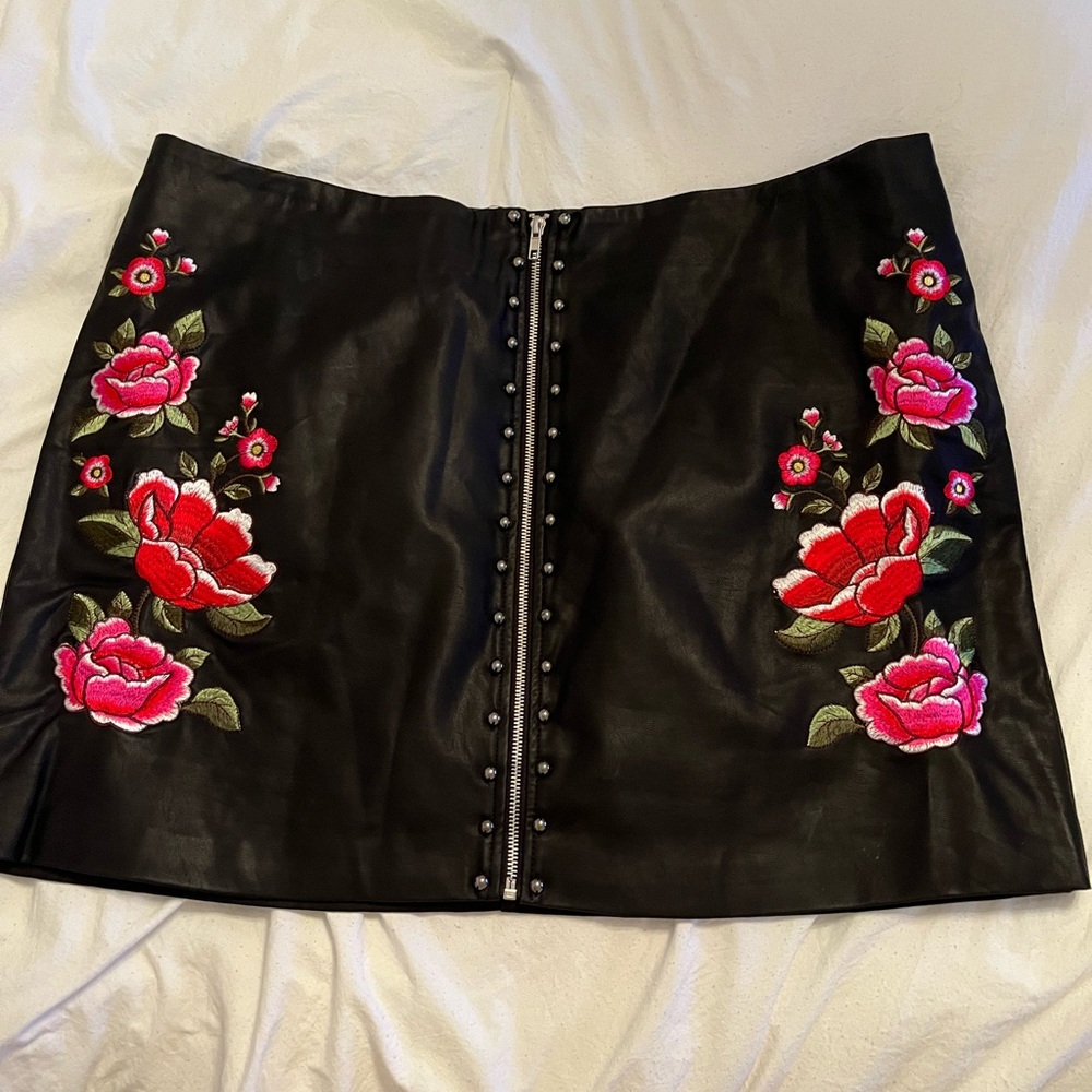 Forever 21 Faux Leather Studded Embroidered Skirt